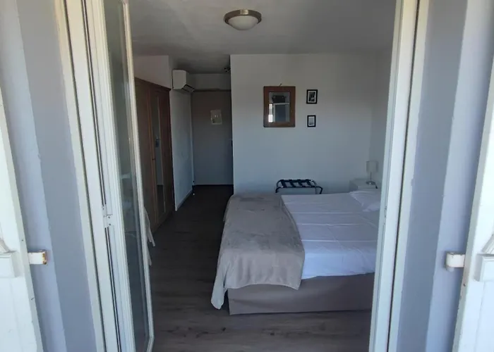 Hotel L'aiglon Bylitis 2*