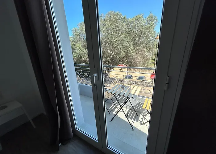 L'aiglon Bylitis Porto-Vecchio (Corsica)