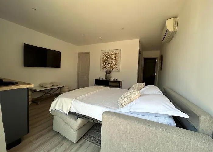 L'aiglon Bylitis Porto-Vecchio (Corsica)