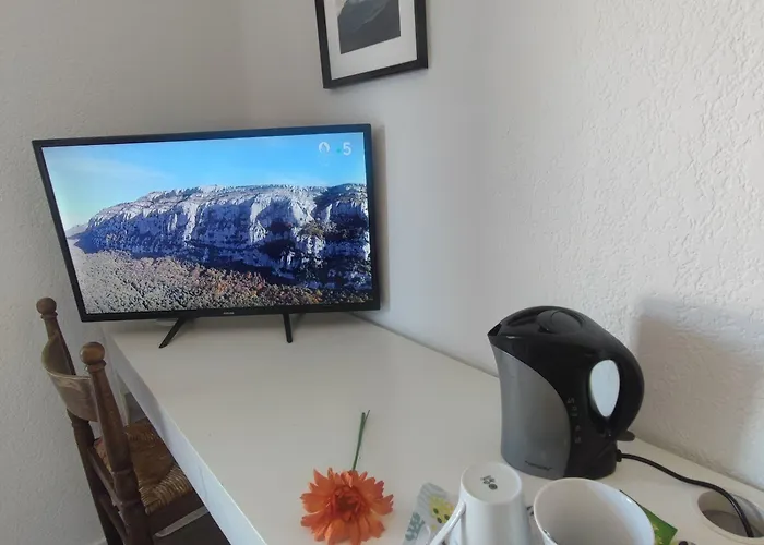 L'aiglon Bylitis Hotel