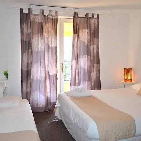L'aiglon Bylitis Hotel 2*