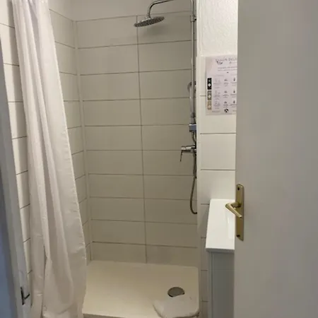 L'aiglon Bylitis Hotel
