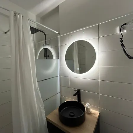 L'aiglon Bylitis Hotel 2*