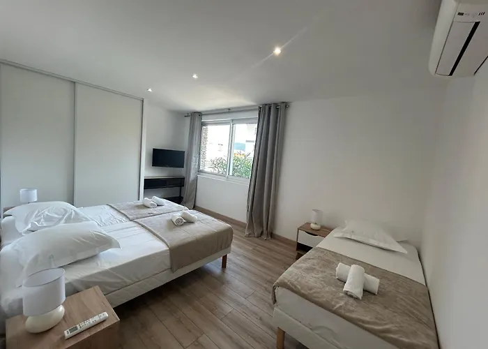 Hotel L'aiglon Bylitis 2*