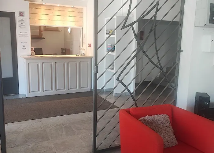 L'aiglon Bylitis Hotel